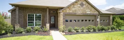 12400 Hackberry Dr, Willis, TX 77318 photo 6