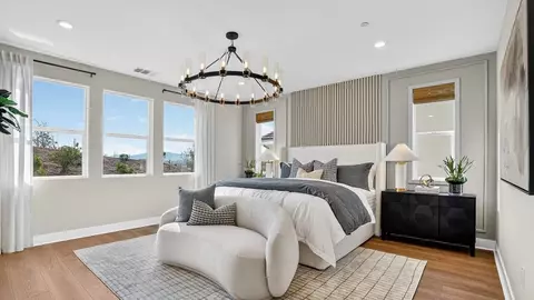 Bedroom - Magic Mtn Pkwy & Commerce Ctr D, Valencia, CA 91381 photo 1 of 4