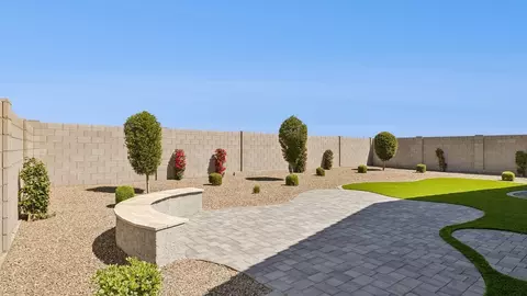 Exterior - 2667 W Sentiero Ave, Apache Junction, AZ 85120 photo 2 of 14