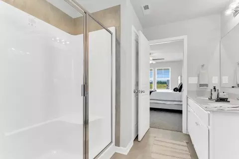 Bath - 292 Wicklow Ln, Raeford, NC 28376 photo 1 of 1
