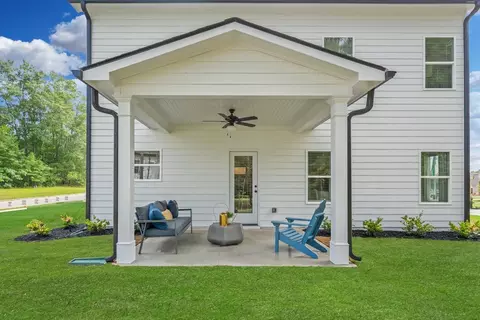 Exterior - 401 Nottely Dr, Temple, GA 30179 photo 12 of 21