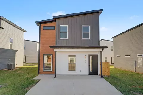 511 Discovery Ave, Centerton, AR 72713