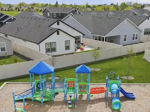 View/Area - 7637 Edison St, Nampa, ID 83687 photo 4 of 6