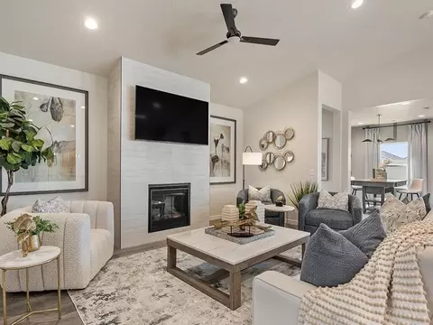 Living - 7637 Edison St, Nampa, ID 83687 photo 2 of 3
