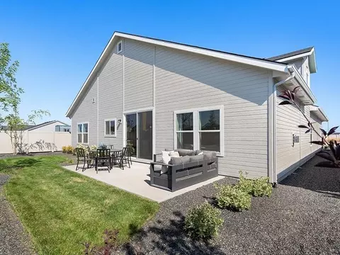 Exterior - 7637 Edison St, Nampa, ID 83687 photo 10 of 10