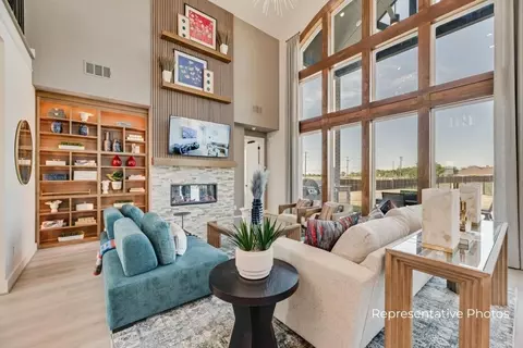 Living - 2828 Emerald Shallows Dr, Mckinney, TX 75072 photo 2 of 4