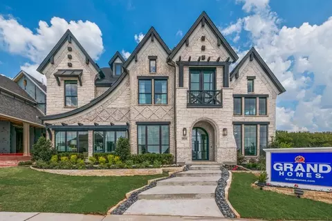 Exterior - 2828 Emerald Shallows Dr, Mckinney, TX 75072 photo 8 of 9