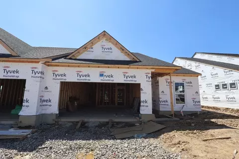 Exterior - 5333 Warhol Dr, Mason, OH 45040 photo 2 of 14