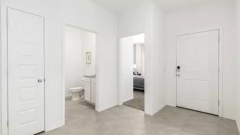 Entry Way - 9852 E Gray Hawk Dr, Tucson, AZ 85730 photo 4 of 4