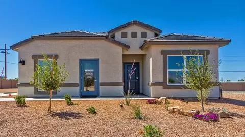 Exterior - 9852 E Gray Hawk Dr, Tucson, AZ 85730 photo 6 of 12