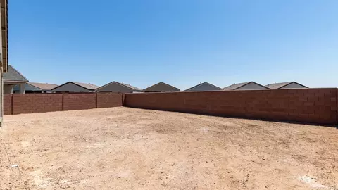 Exterior - 9852 E Gray Hawk Dr, Tucson, AZ 85730 photo 5 of 12