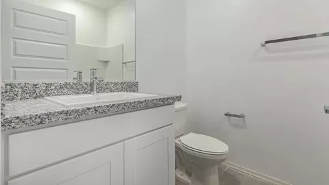 Bath - 9852 E Gray Hawk Dr, Tucson, AZ 85730 photo 2 of 8