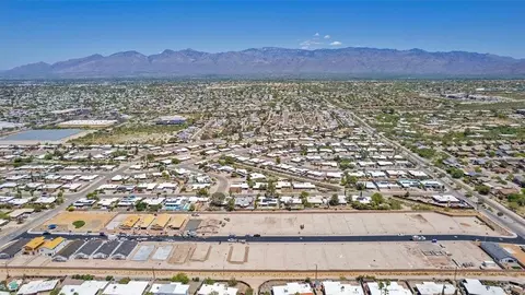 View/Area - 9852 E Gray Hawk Dr, Tucson, AZ 85730 photo 16 of 16