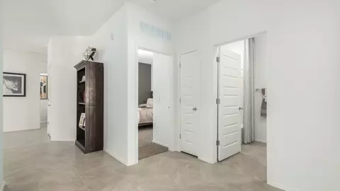 Entry Way - 9852 E Gray Hawk Dr, Tucson, AZ 85730 photo 3 of 4