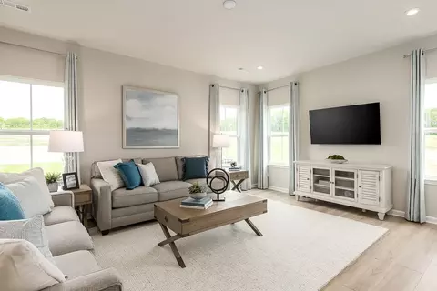 Living - 307 Twitten Dr, Kennett Square, PA 19348 photo 1 of 3
