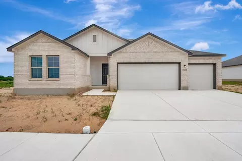 17442 Buffalo Grass Ln, Elmendorf, TX 78112