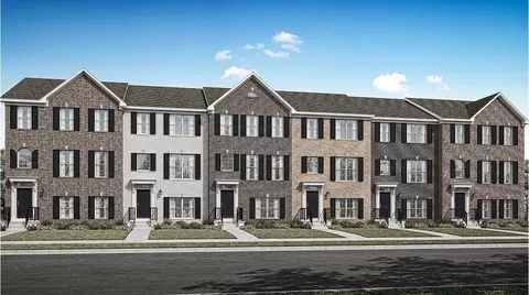 6702 Halsey St, Zionsville, IN 46077