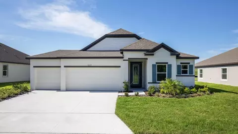 Exterior - 14055 Spring Hill Dr, Spring Hill, FL 34609 photo 11 of 16