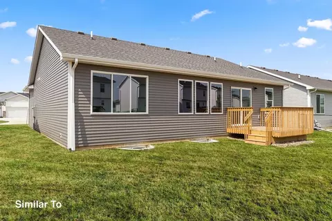 1104 Featherstone Ave NE, Bondurant, IA 50035