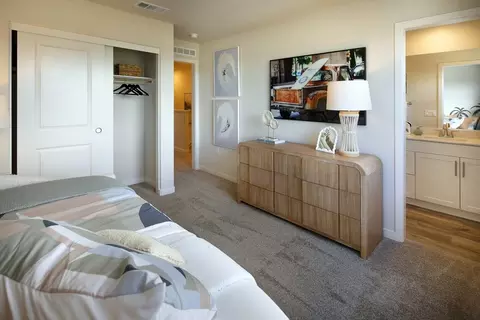Bedroom - 9570 Hannah Way, Riverside, CA 92503 photo 2 of 10