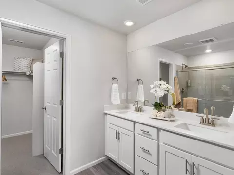 Bath - 4781 Talley St, Morrison, CO 80465 photo 4 of 4