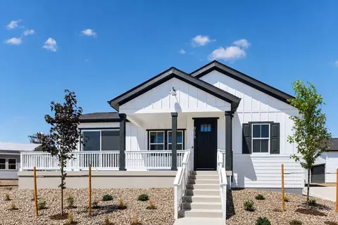 9208 Russell Cir, Arvada, CO 80007