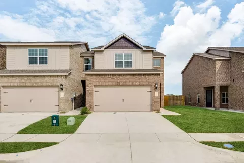 104 Texas Ash Dr, Krugerville, TX 76227