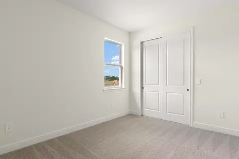 Bedroom - 5038 125th Ave E, Parrish, FL 34219 photo 2 of 3