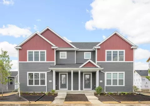 1043 Merri-hill Dr, Oregon, WI 53575