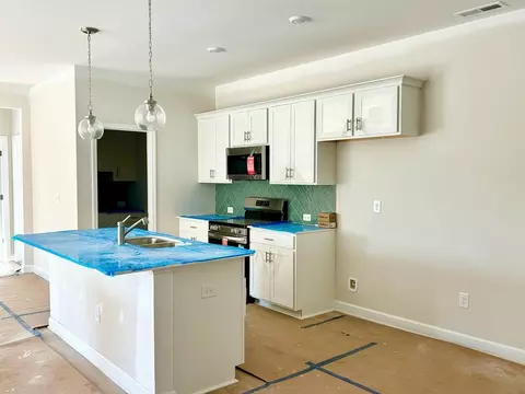 Kitchen - 4145 Workman Loop, Leland, NC 28451 photo 3 of 6