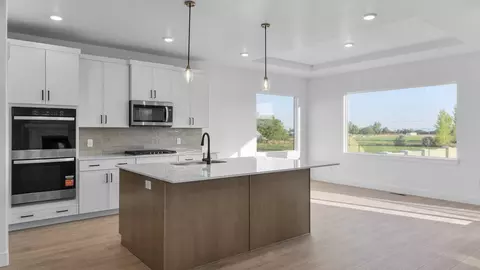 Kitchen - 718 N 1600 E, Salem, UT 84653 photo 1 of 7