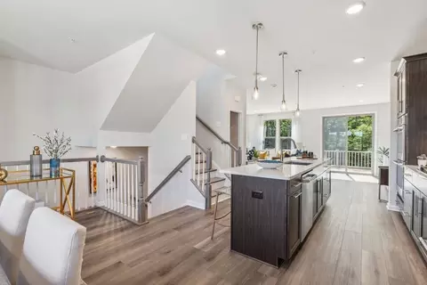Entry Way - 7047 Gladebrook Rd, Brandywine, MD 20613 photo 1 of 4