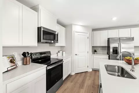 Kitchen - 1005 Merlin St, Durham, NC 27704 photo 7 of 11