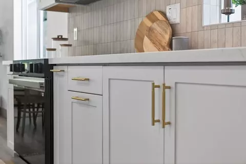 Kitchen - 15538 Colorado Ave, Paramount, CA 90723 photo 5 of 11