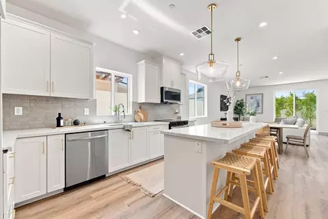 Kitchen - 15540 Colorado Ave, Paramount, CA 90723 photo 1 of 11