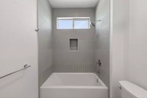 Bath - 15538 Colorado Ave, Paramount, CA 90723 photo 12 of 14