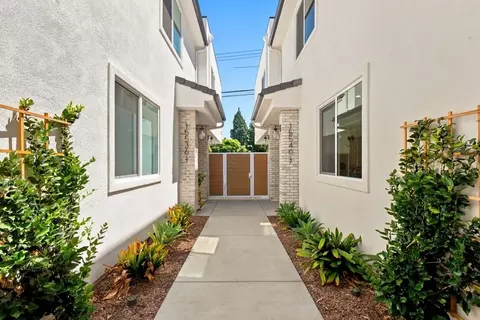 Exterior - 15540 Colorado Ave, Paramount, CA 90723 photo 7 of 9