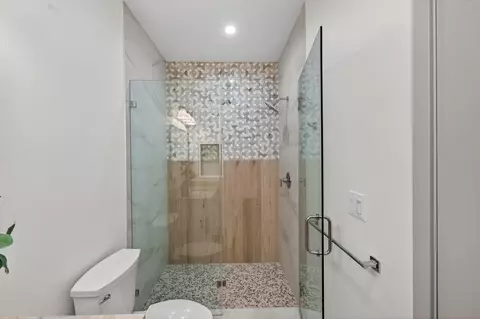 Bath - 15538 Colorado Ave, Paramount, CA 90723 photo 1 of 14