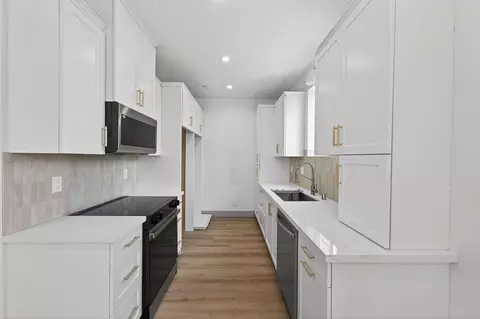 Entry Way - 15538 Colorado Ave, Paramount, CA 90723 photo 15 of 19