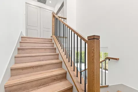 Entry Way - 15540 Colorado Ave, Paramount, CA 90723 photo 3 of 6