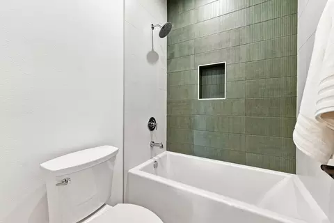 Bath - 15540 Colorado Ave, Paramount, CA 90723 photo 9 of 13