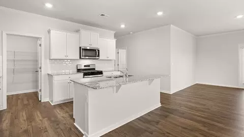 1405 Dura Dr SW, Marietta, GA 30064