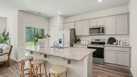 Kitchen - 1312 Parkside Ct, Conway, SC 29527 photo 2 of 2