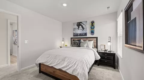 Bedroom - 2813 Haven Dr, Murfreesboro, TN 37127 photo 5 of 8