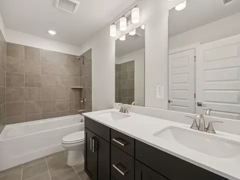 435 Elise Way, Lawrenceville, GA 30045