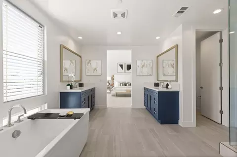 Bath - 105 Apron, Irvine, CA 92618 photo 1 of 2