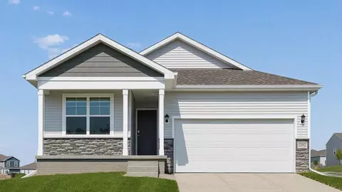 11462 Stony Point Dr, Papillion, NE 68046