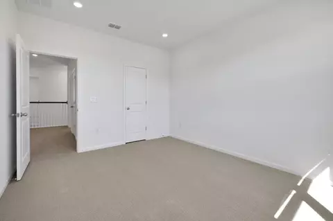 Bedroom - 390 Woods Ln, Saint Augustine, FL 32092 photo 3 of 9