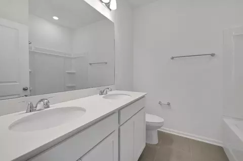 Bath - 390 Woods Ln, Saint Augustine, FL 32092 photo 1 of 3