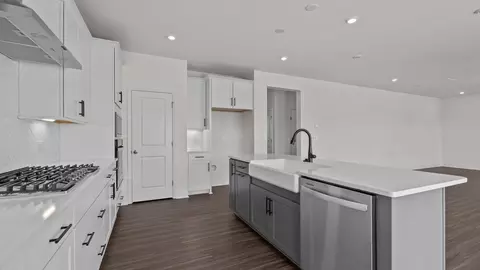 Kitchen - 325 Supernova Dr, York, SC 29745 photo 4 of 11